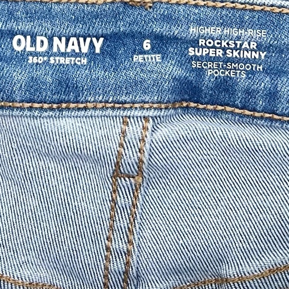 NWT Old Navy Higher High-Waisted Rockstar 360° Stretch Super-Skinny Jeans - Picture 5 of 7